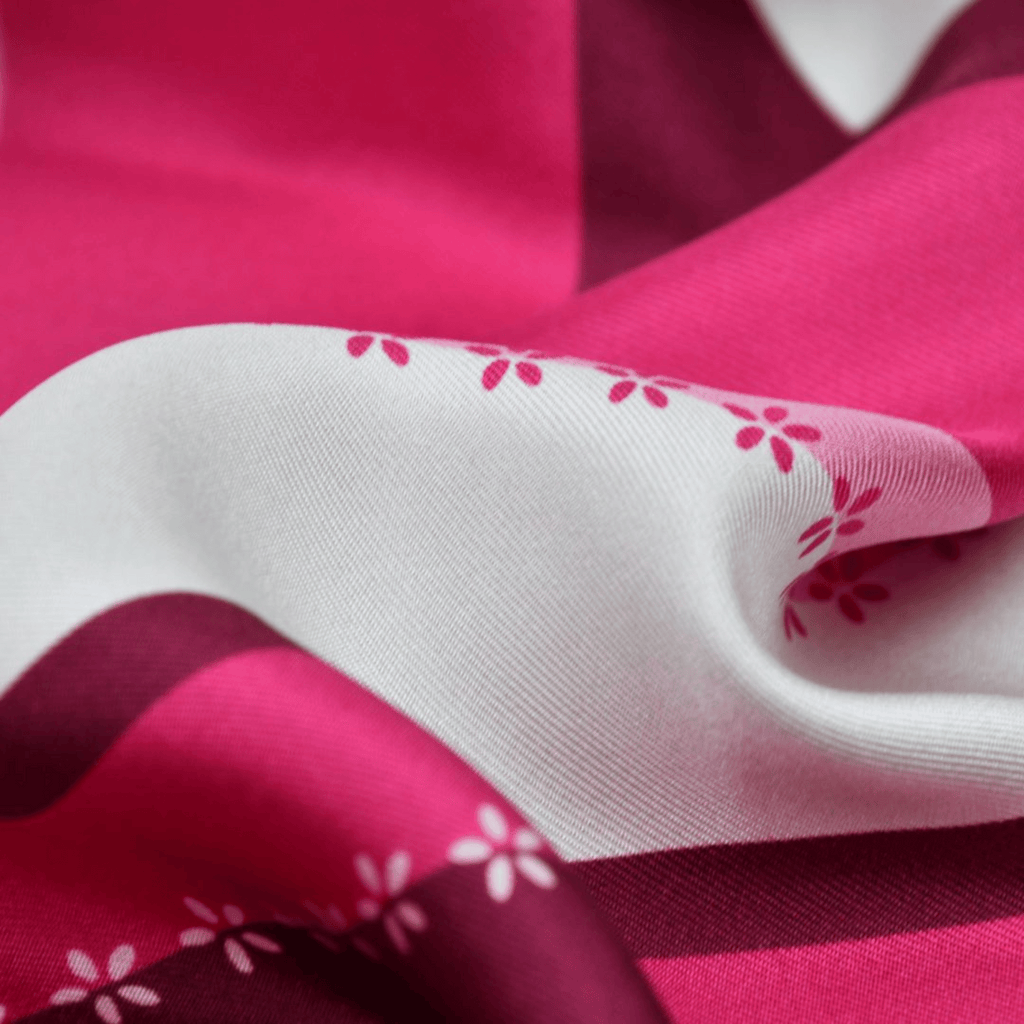 Silkeskjerf i rosa, 100% twill silke